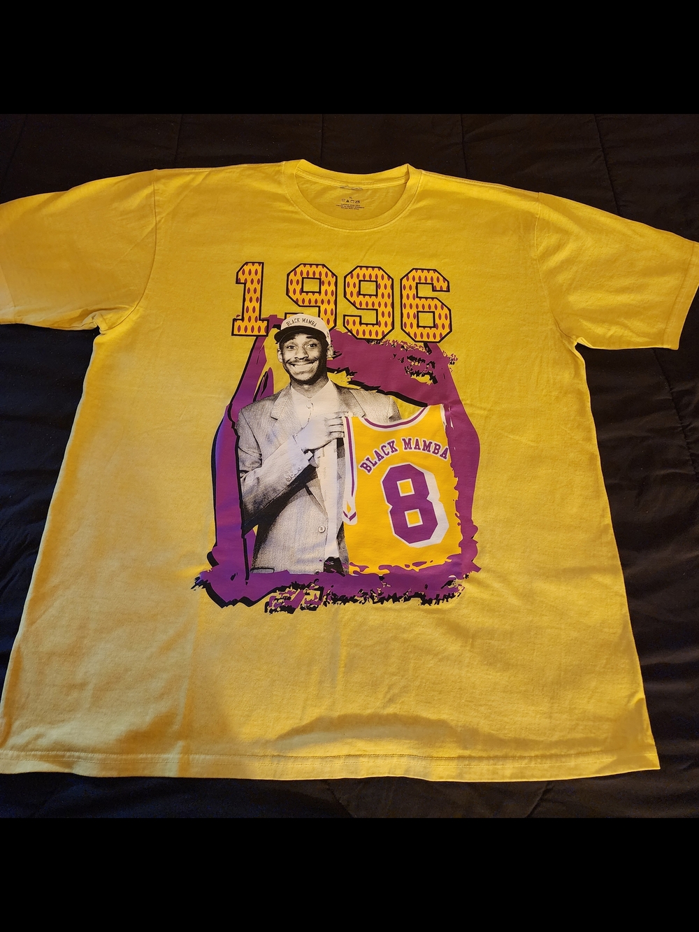 Kobe Bryant 1996 Black Mamba Extra Large Graphic T Shirt Size XLarge